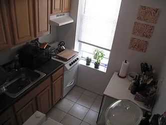 Rented by Alexiou Realty