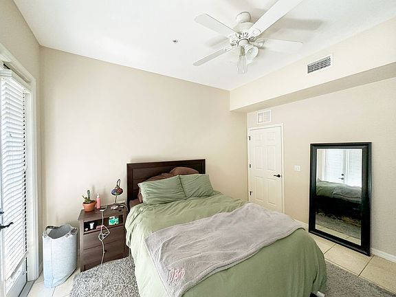 5th image of 1418 NW 3rd Ave APT 302