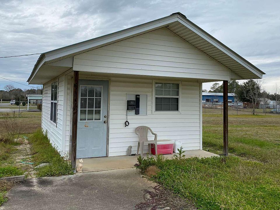 2nd image of 603 Industrial Ave SW