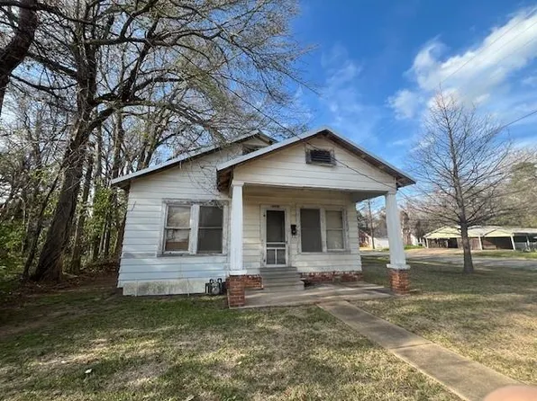 3304 Levin St, Alexandria, LA 71301