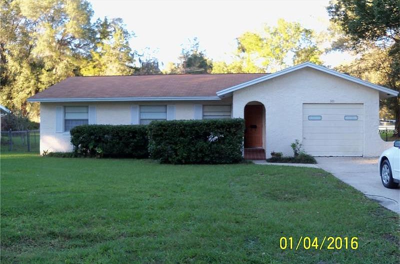 1st image of 301 W College Ct