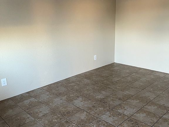 5th image of 21250 N 23rd Ave APT 202