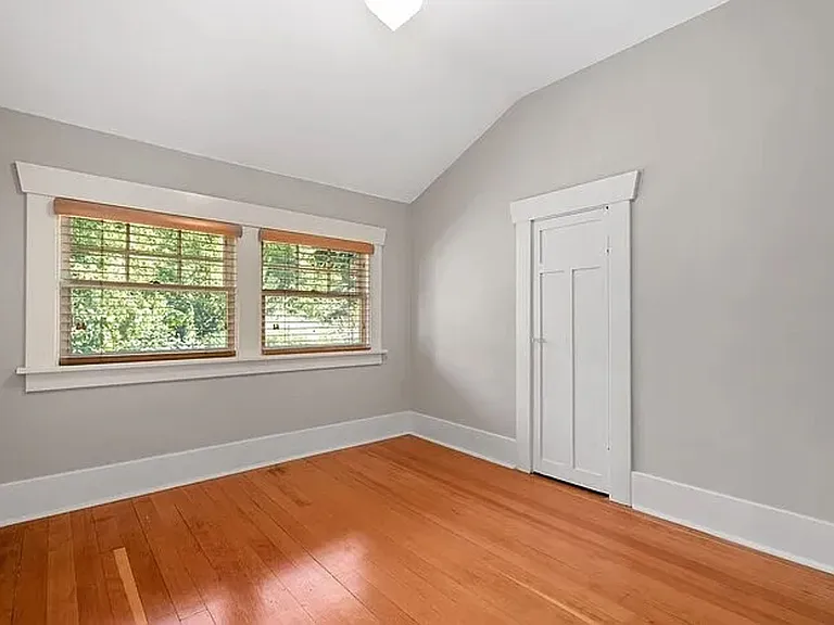 4818 51st Ave S — Photo 28