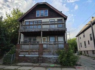 412 E 414 414a Chambers St, Milwaukee, WI 53212