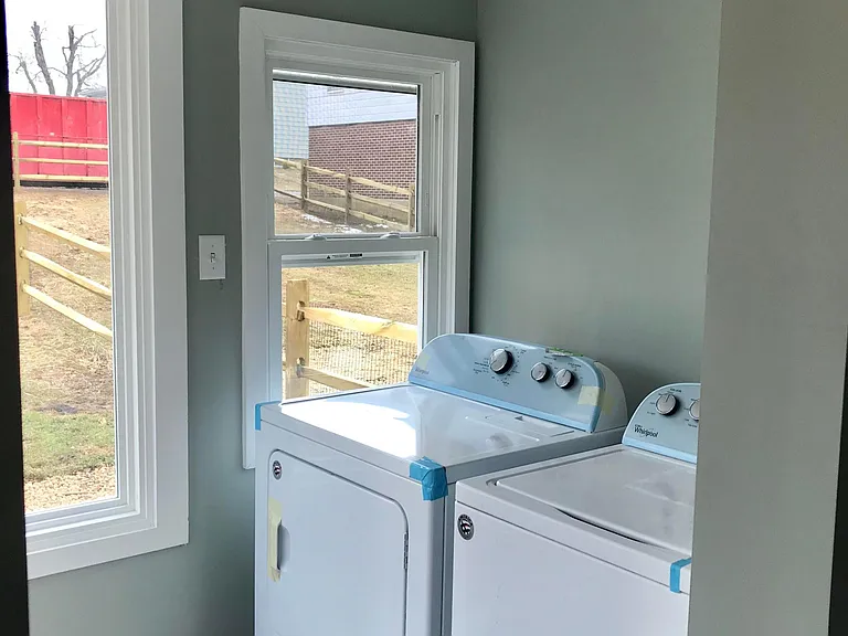 Laundry/Sun Room