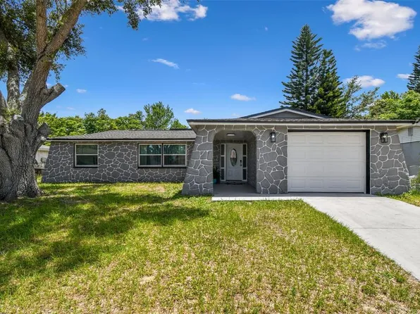 6200 13th Ave, New Port Richey, FL 34653