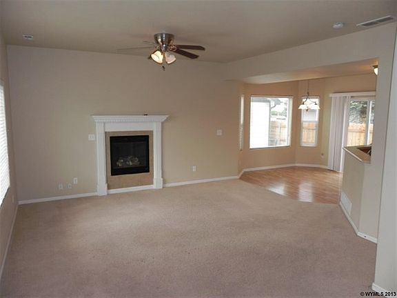 3rd image of 3319 Chaparral Dr