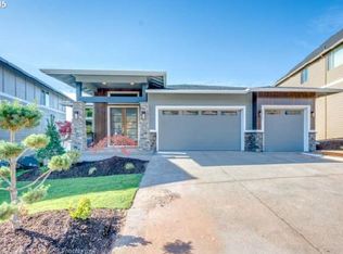 13507 SE Mountain Crest Dr, Happy Valley, OR 97086