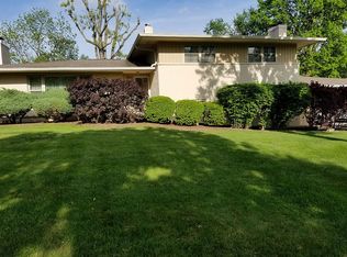 4809 Eastbourne Dr, Indianapolis, IN