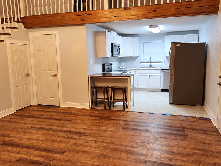 211 Althea Rd — Photo 4