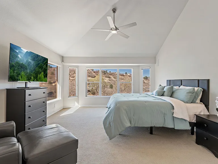 4350 Reginold Ct — Photo 19