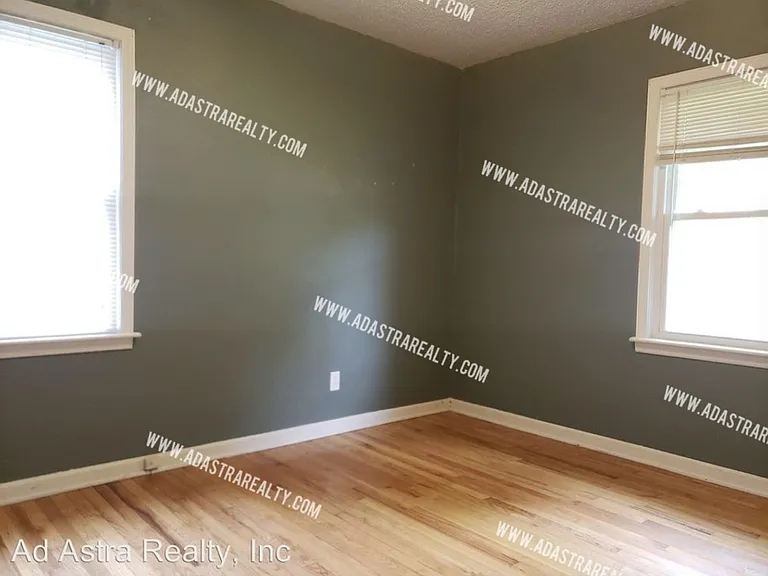 9203 Vaughn Ave — Photo 14