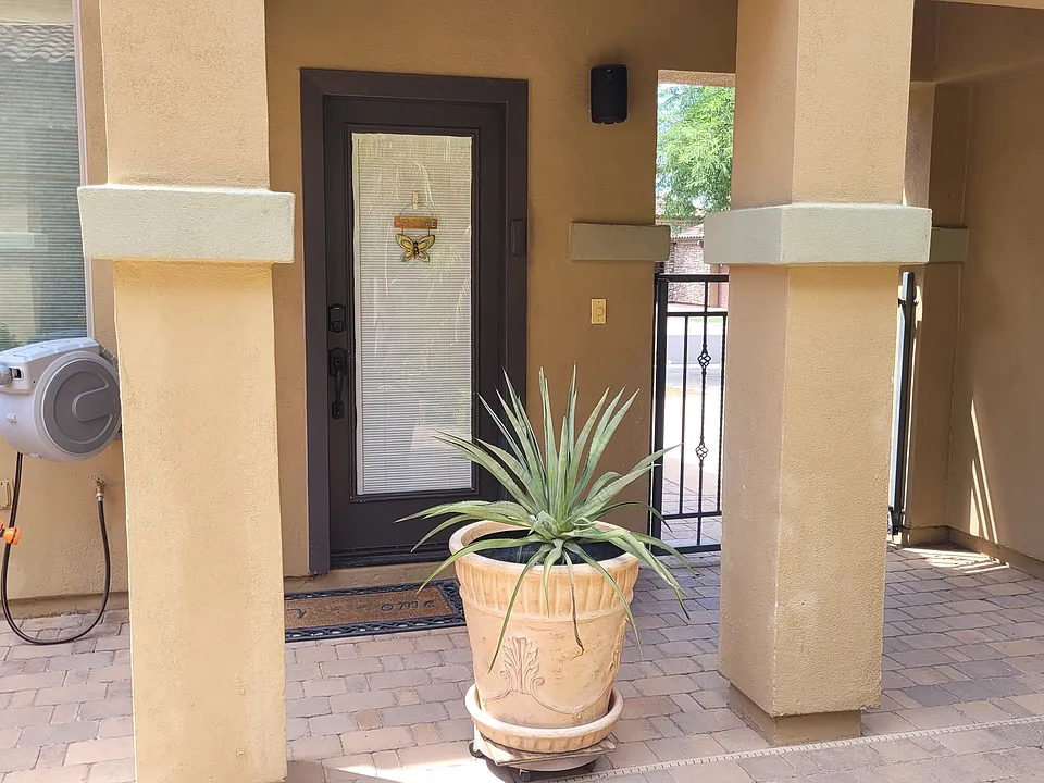8445 S 21st Pl