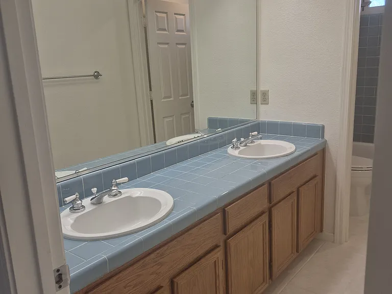 5180 Mount Tam Cir — Photo 25