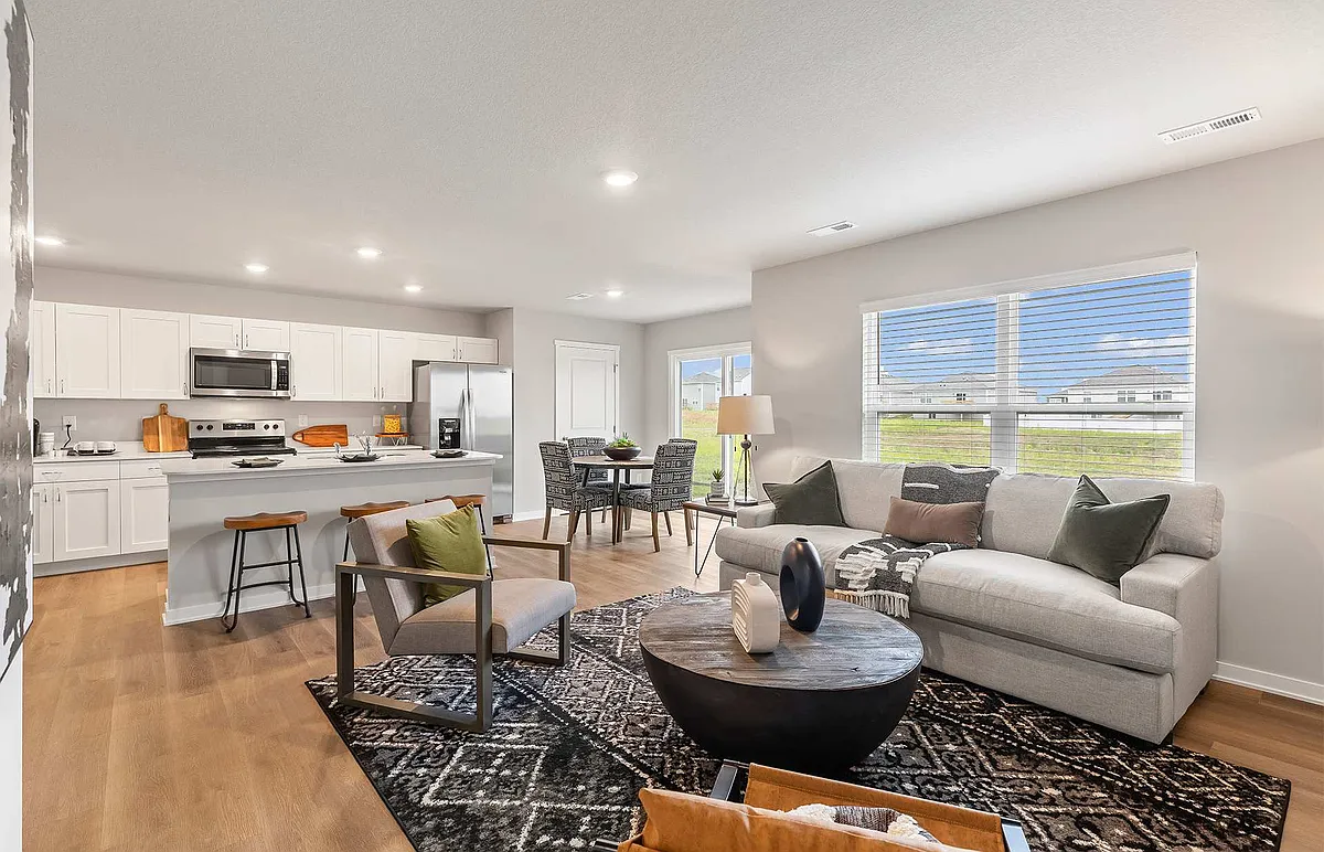 Building Photo - Brixin Townhomes at Sunset Meadows