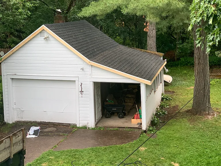 4009 Gladstone St — Photo 11