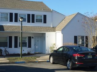 5 Carribean Ct, Barnegat, NJ 08005