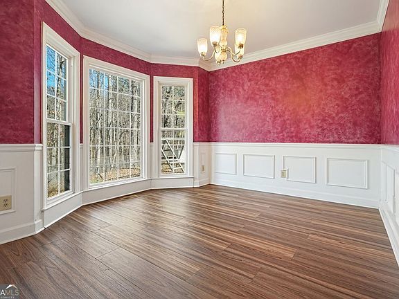 4th image of 231 Stoners Rd NW