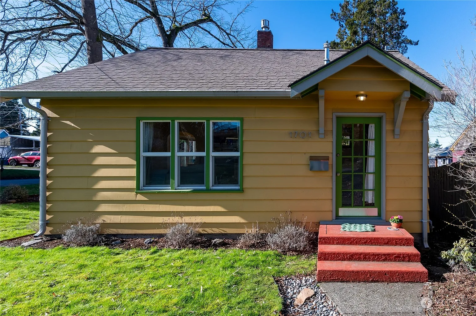 1701 Humboldt Street photo 1