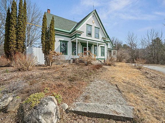 3rd image of 546 Anderson Road