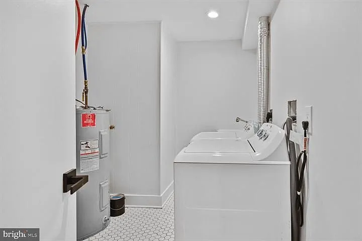 10222 Arizona Cir — Photo 27