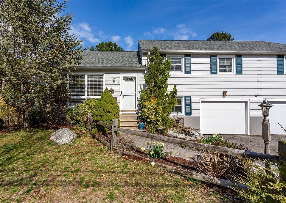 1st image of 2 Meadow Brook Rd