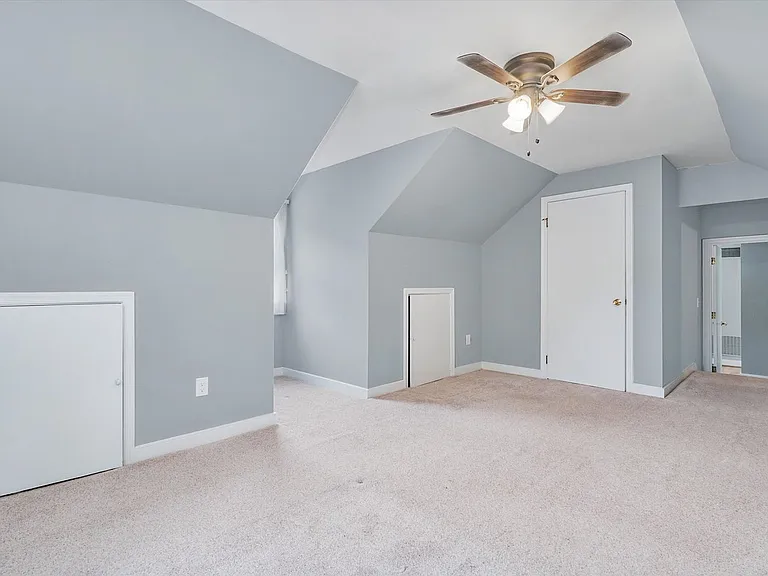 8407 Pamela Dr — Photo 25