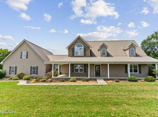 733 Simpson Rd, Whitesburg, TN 37891