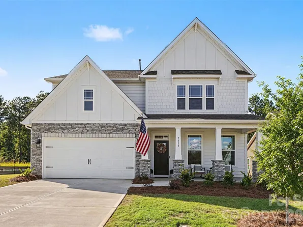 7513 Bainbridge Rd, Sherrills Ford, NC 28673