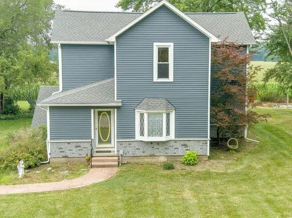 19834 Botkins Rd, Jackson Center, OH 45334