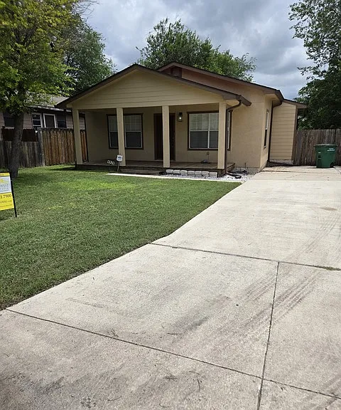 4930 Bluff St — Photo 1