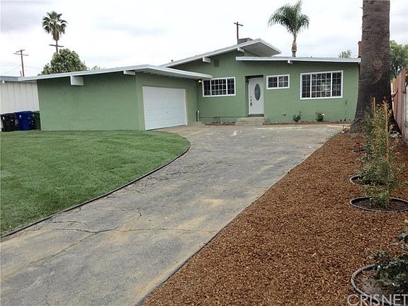 LANDSCAPING WITH BARK AND DRIP SYSTEM