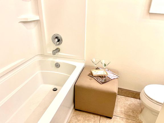 3rd image of 1855 Diamond St #5-112A