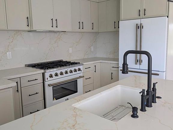 2nd image of 28148 Mountain Meadow Rd