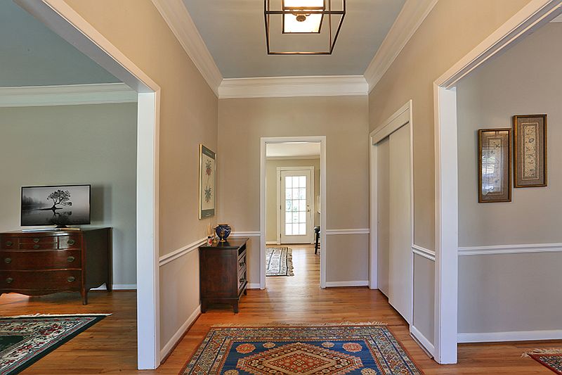 1st image of 3377 Regalwoods Dr