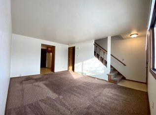 1168 Scheuring Rd #B, De Pere, WI 54115