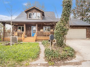 17341 Villa Park Ave, Spring Lake, MI 49456