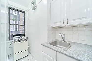 Rented by Living New York