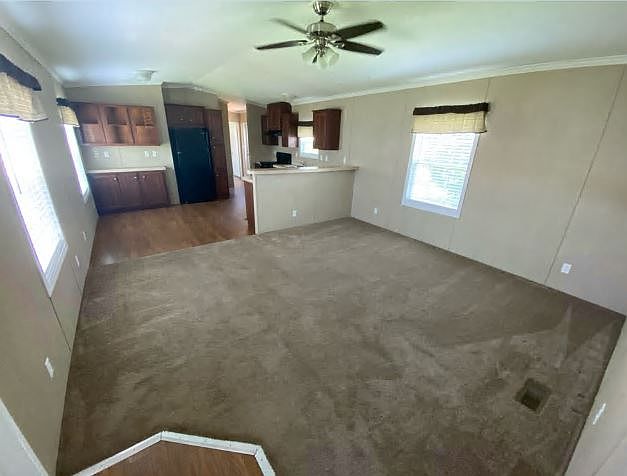 2nd image of 3360 Willow Ln