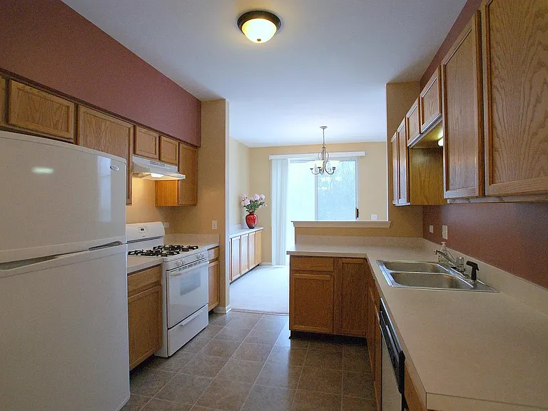 4431 W Brownstone Way — Photo 15