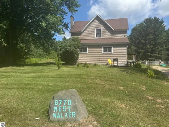 8770 W Walker Rd, Manton, MI 49663