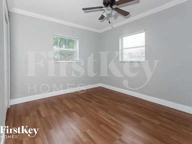 6231 NW 20th St — Photo 10
