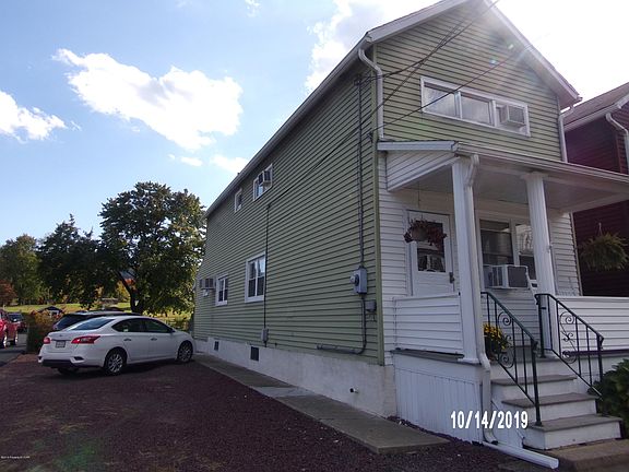 2nd image of 41 Sobieski St