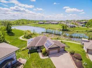 2200 Flintshire Vw, Coralville, IA 52241