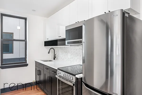 Rented by Rennit Inc. | media 2