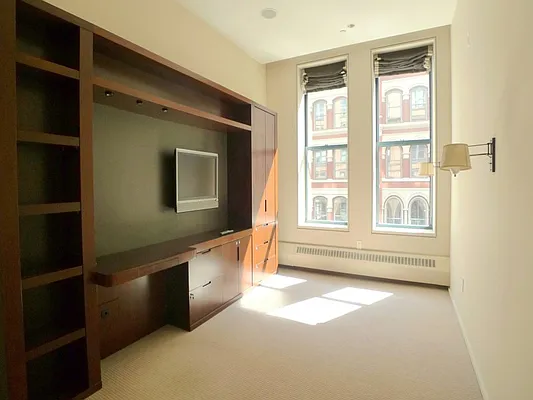 Rented by Sotheby's International Realty | media 38