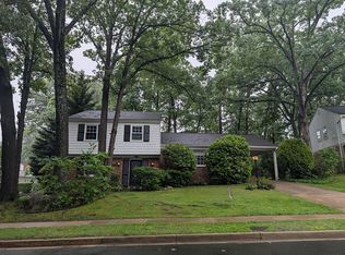 6118 Roxbury Ave, Springfield, VA 22152