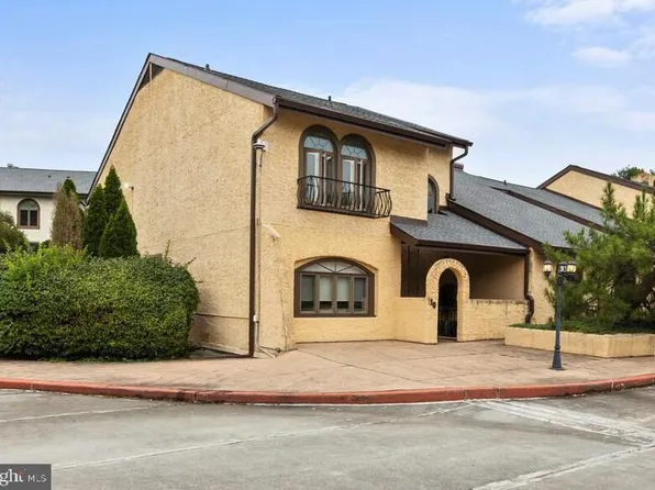 10 Centura, Cherry Hill, NJ 08003