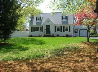 217 Walnut St, Reading, MA 01867
