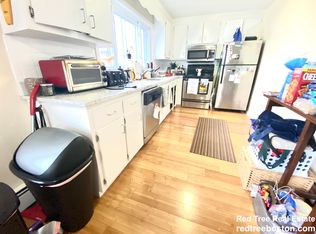 10-12 Breed St #7, Boston, MA 02128